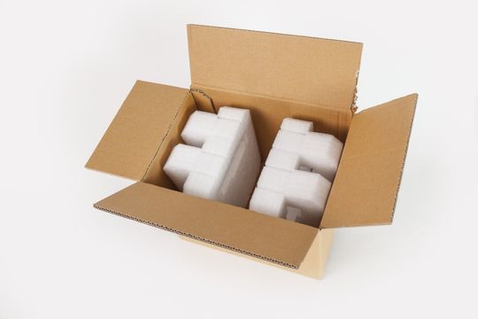 Pakkausmateriaalit ja pakkaukseen liittyvät tarvikkeet
